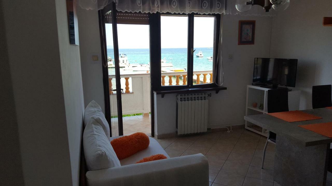 Apartmani Marenda Supetarska Draga Buitenkant foto