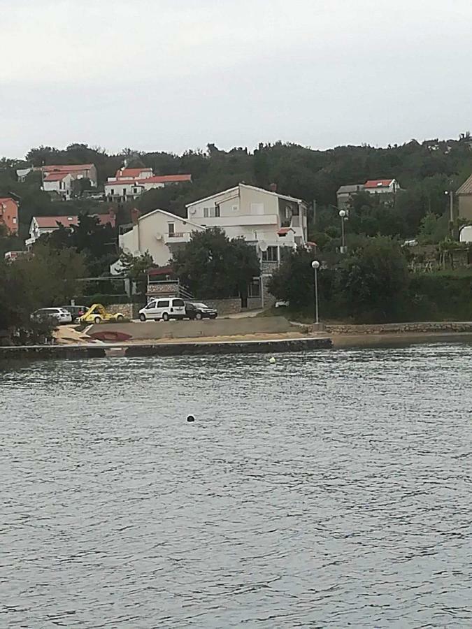 Apartmani Marenda Supetarska Draga Buitenkant foto