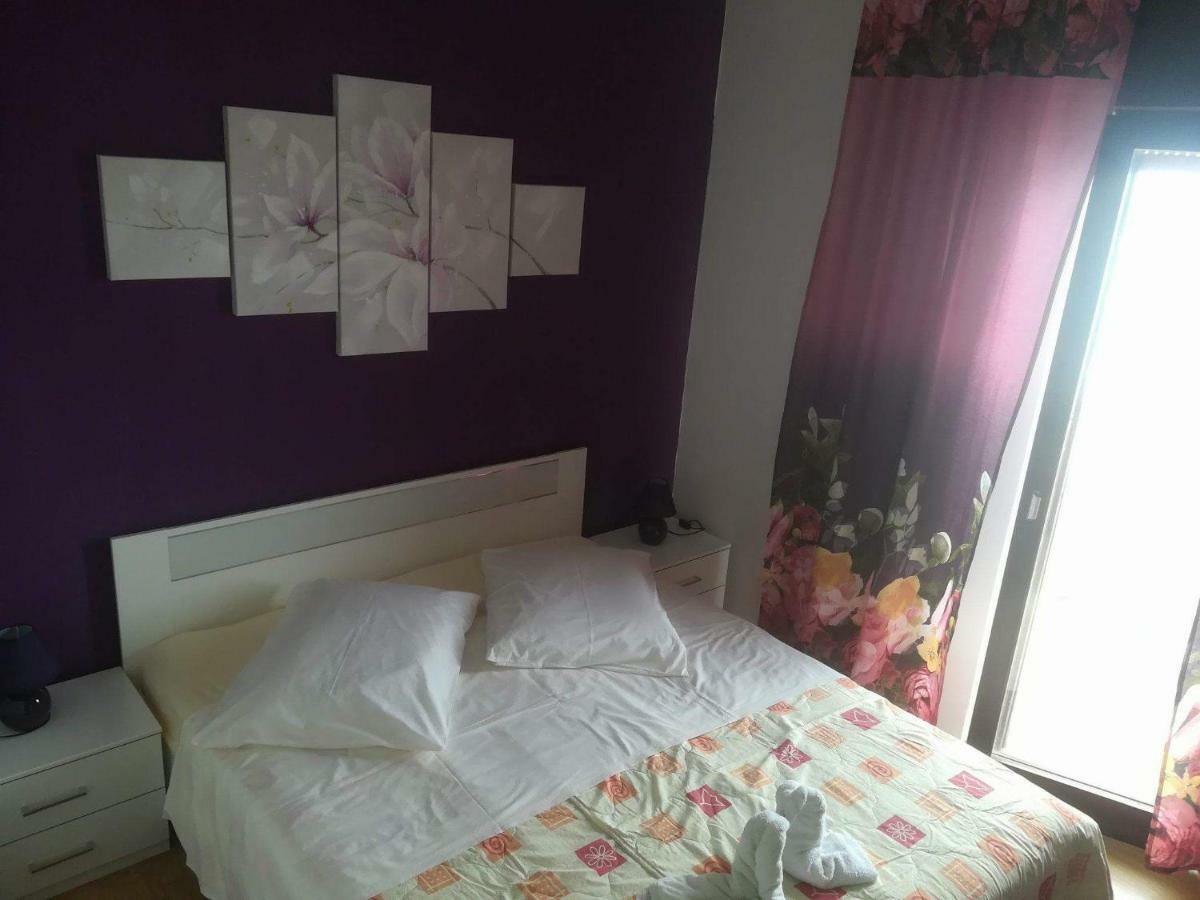 Apartmani Marenda Supetarska Draga Buitenkant foto