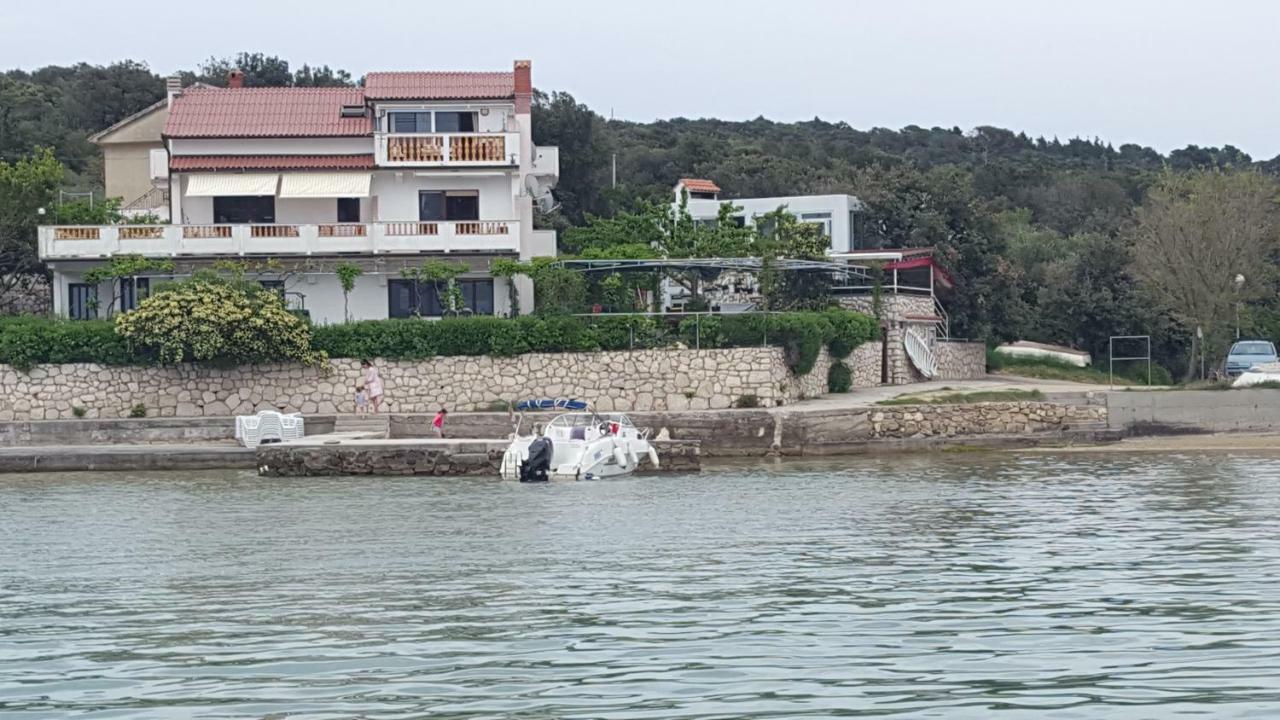 Apartmani Marenda Supetarska Draga Buitenkant foto